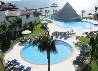 Desire Riviera Maya Pearl Resort