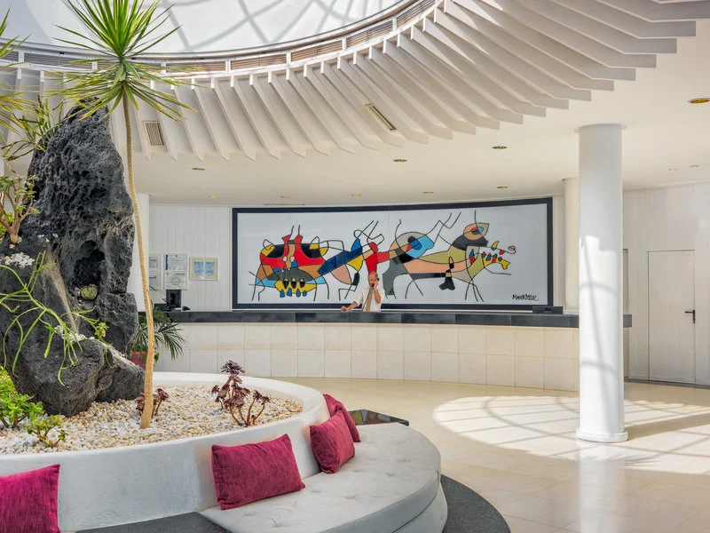 Gallery 4