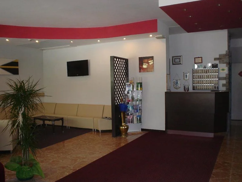 Gallery 3