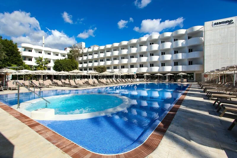 Sentido Fido Tucan - Adults Only