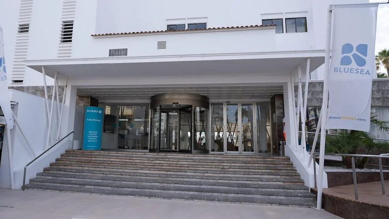 Gallery 4