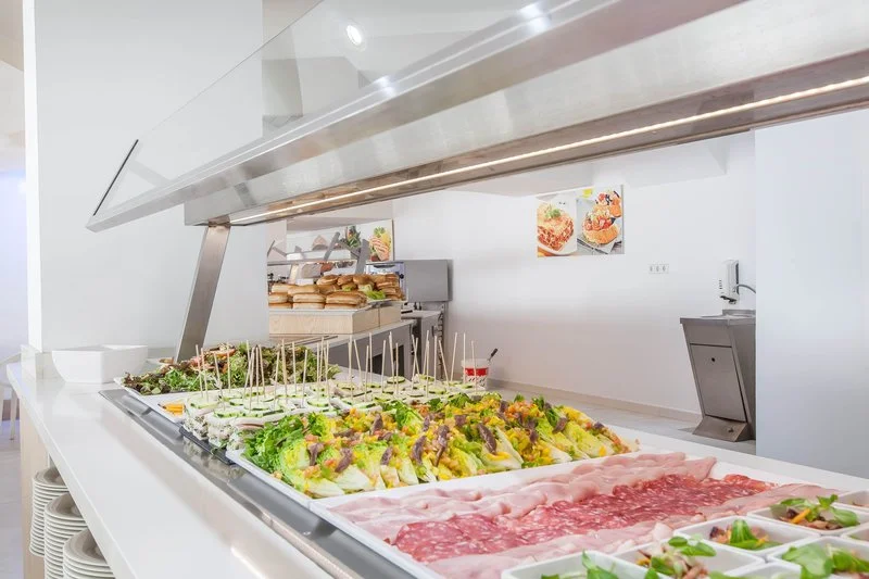 Fergus Style Cala Blanca Suites ****