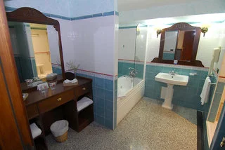 Paradise Park Fun Lifestyle Hotel