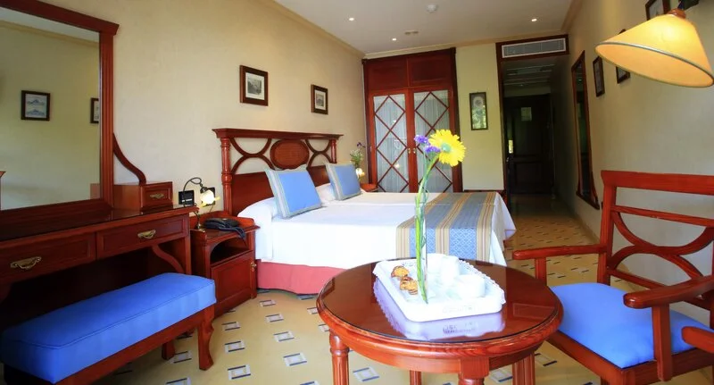 Labranda Reveron Plaza Hotel