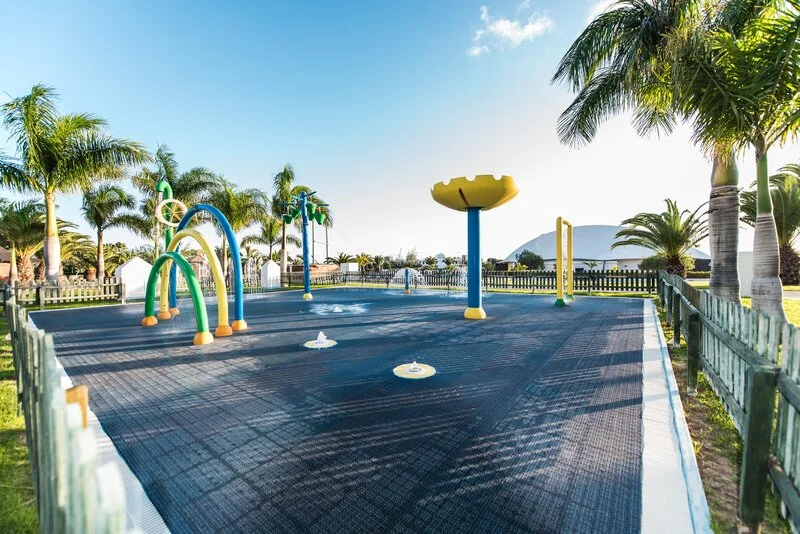 Hotel Thb Tropical Island