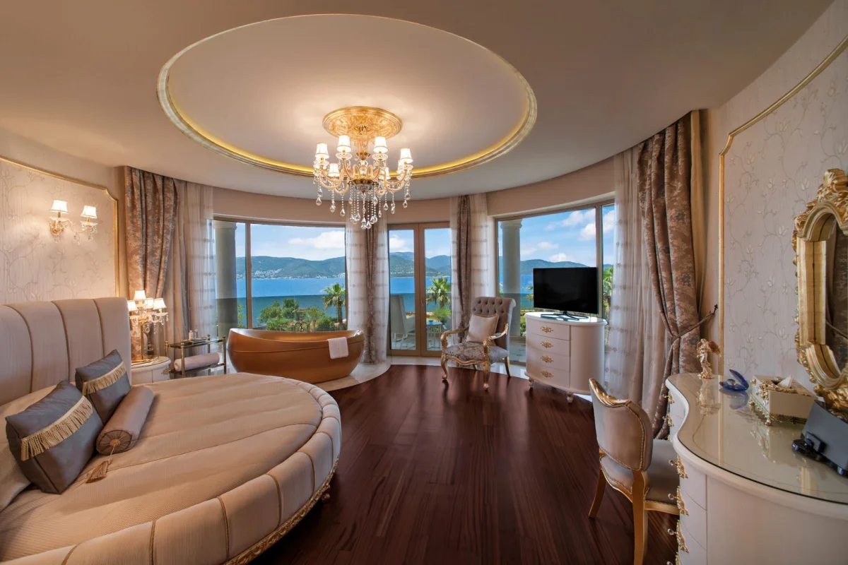 THE PLAZA BODRUM