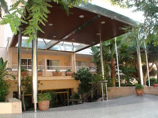 Gallery 4
