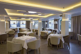 Illa Dor Hotel & Apartments