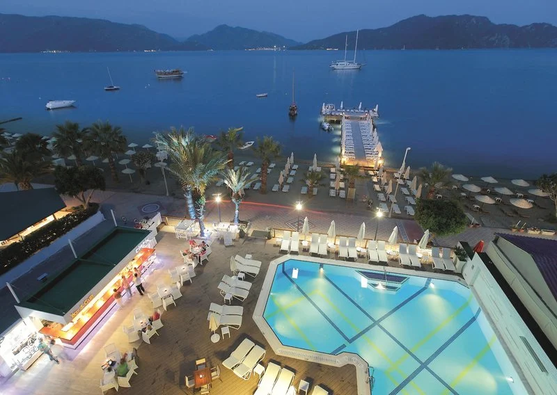 Cettia Beach Hotel