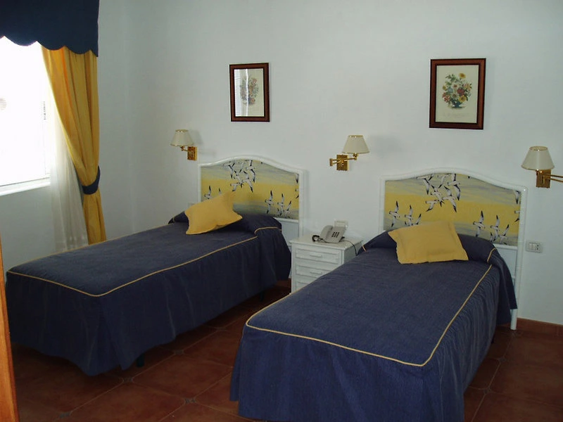 Gallery 4