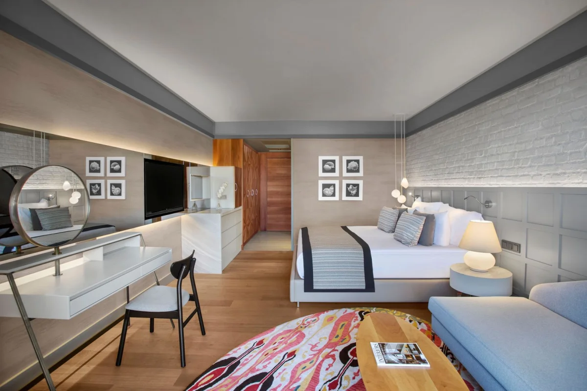 Acanthus Cennet Barut Collection