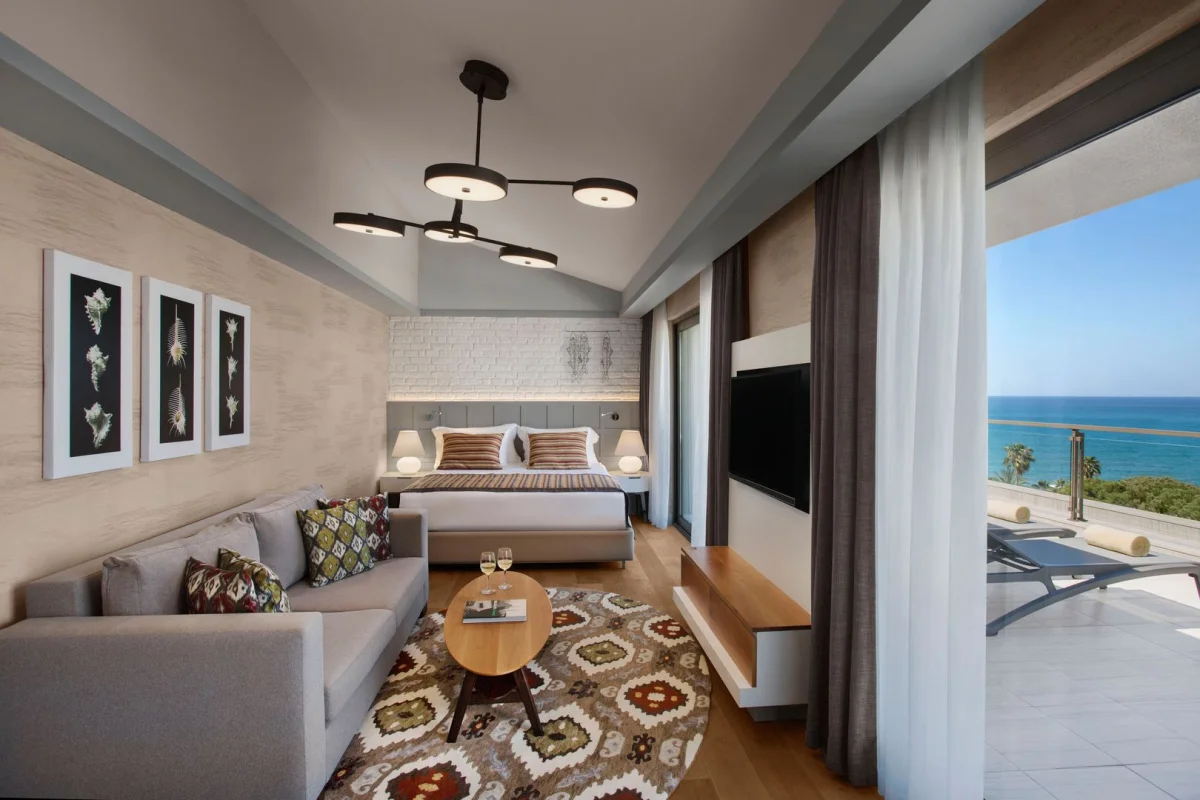 Acanthus Cennet Barut Collection