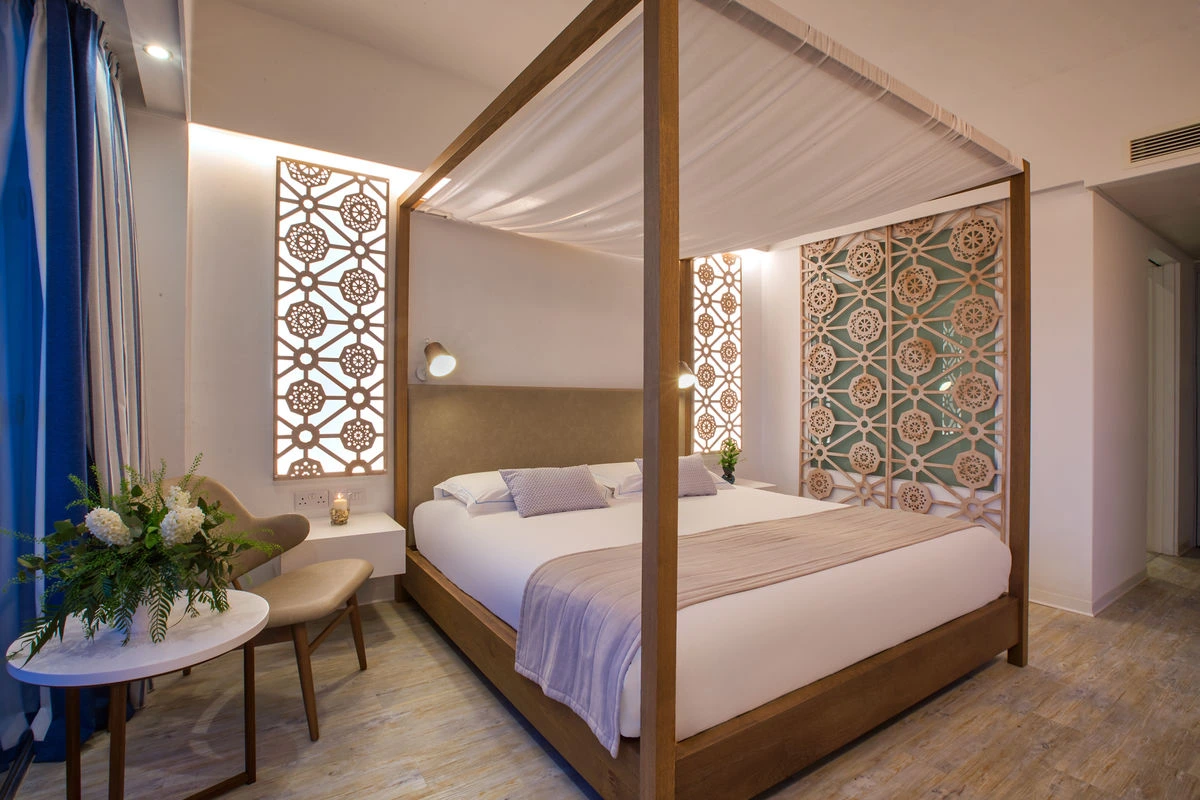 Lordos Beach Hotel & Spa