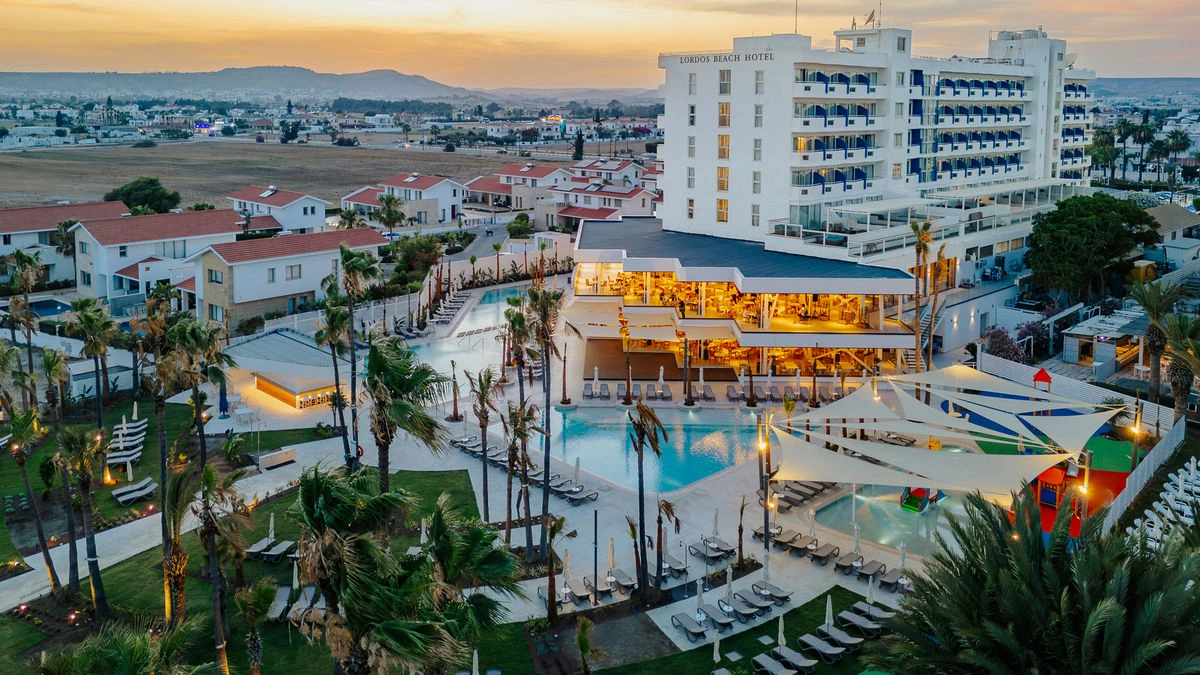 Lordos Beach Hotel & Spa