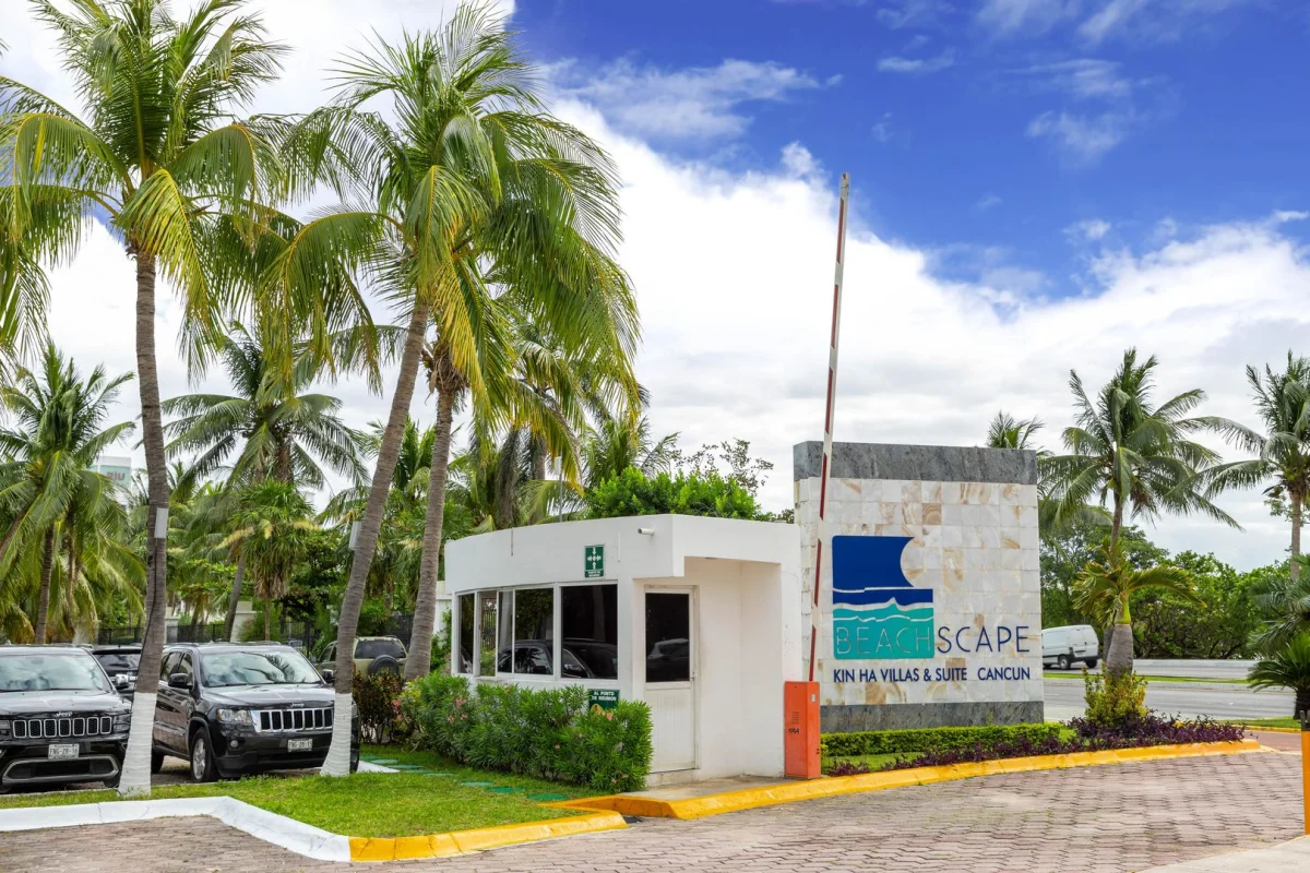  Beachscape Kin Ha Villas And Suites