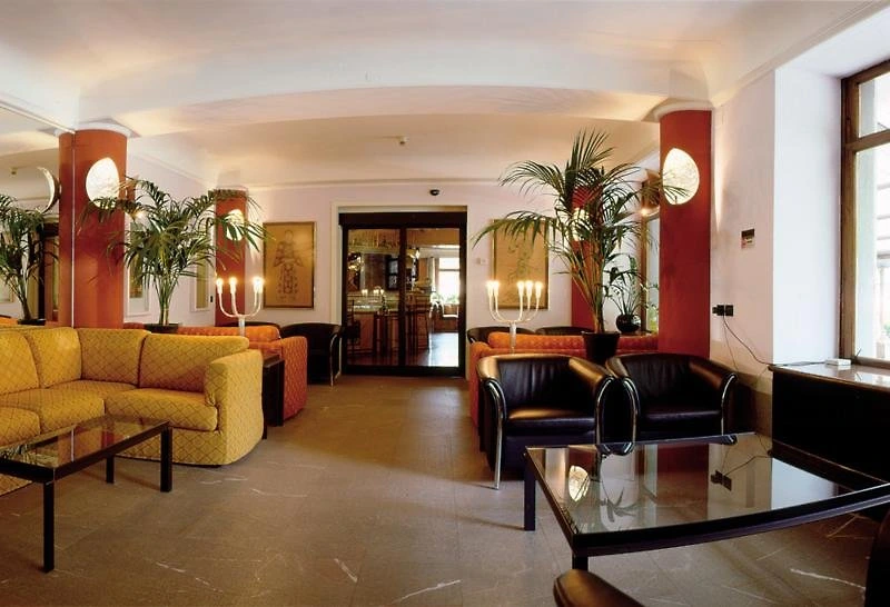 Gallery 2