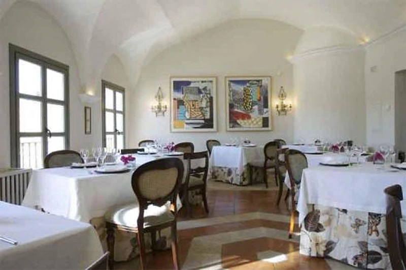 Gallery 4