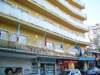 Gallery 4
