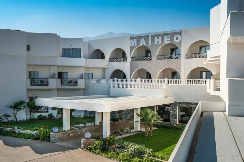 Hotel Matheo Villas & Suites