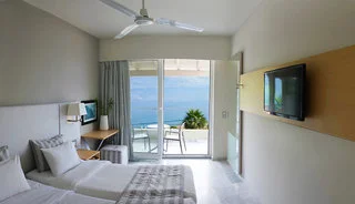  Acharavi Beach Hotel