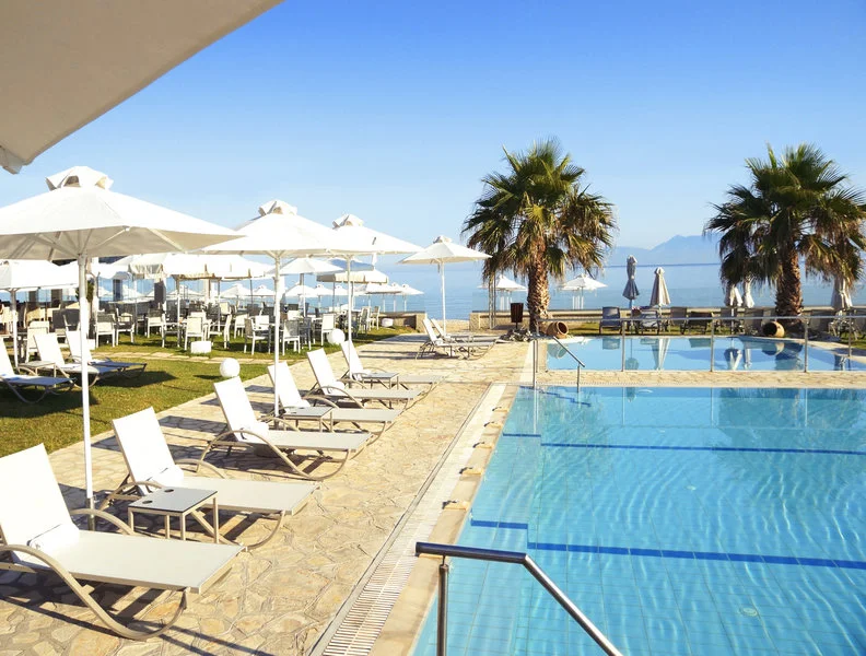  Acharavi Beach Hotel