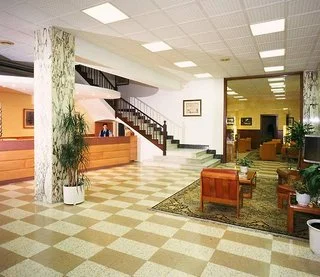 Gallery 4