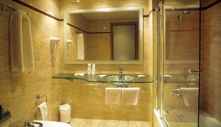 Gallery 4