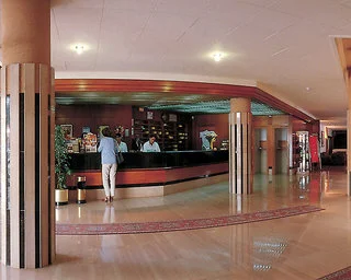 Gallery 4