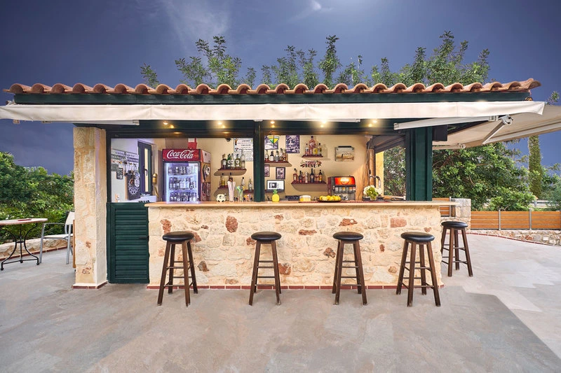 Dionysos Apartments And Studios