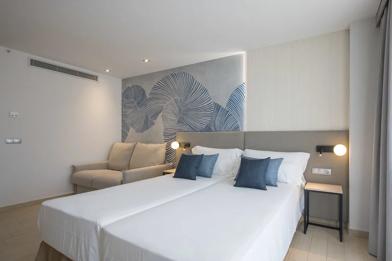 Ar Diamante Beach Spa & Convention Centre