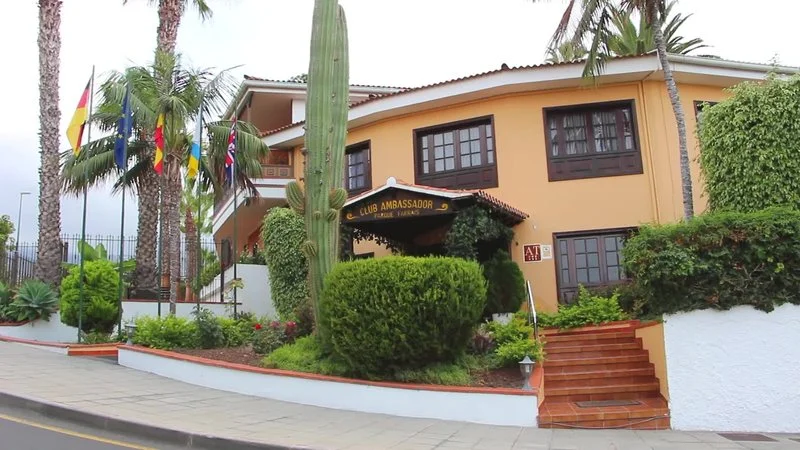 Ambassador Apartamentos