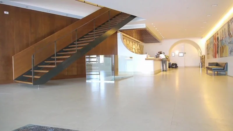 Gallery 4
