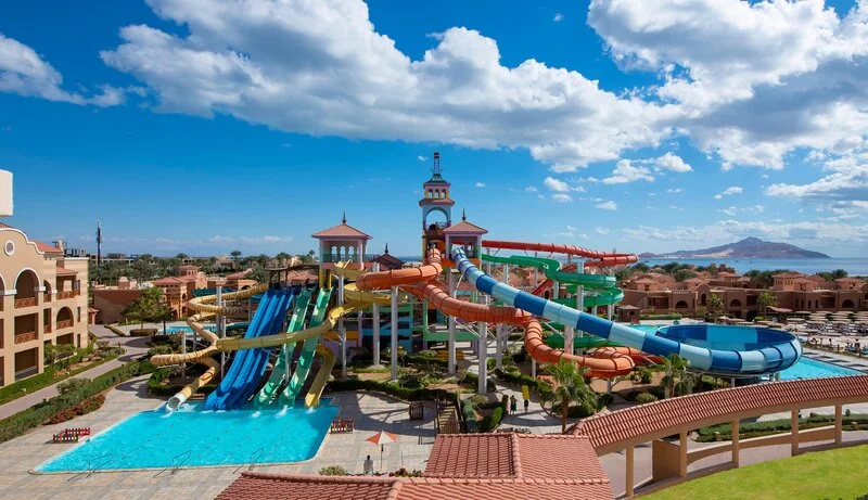 Charmillion Gardens Aqua Park