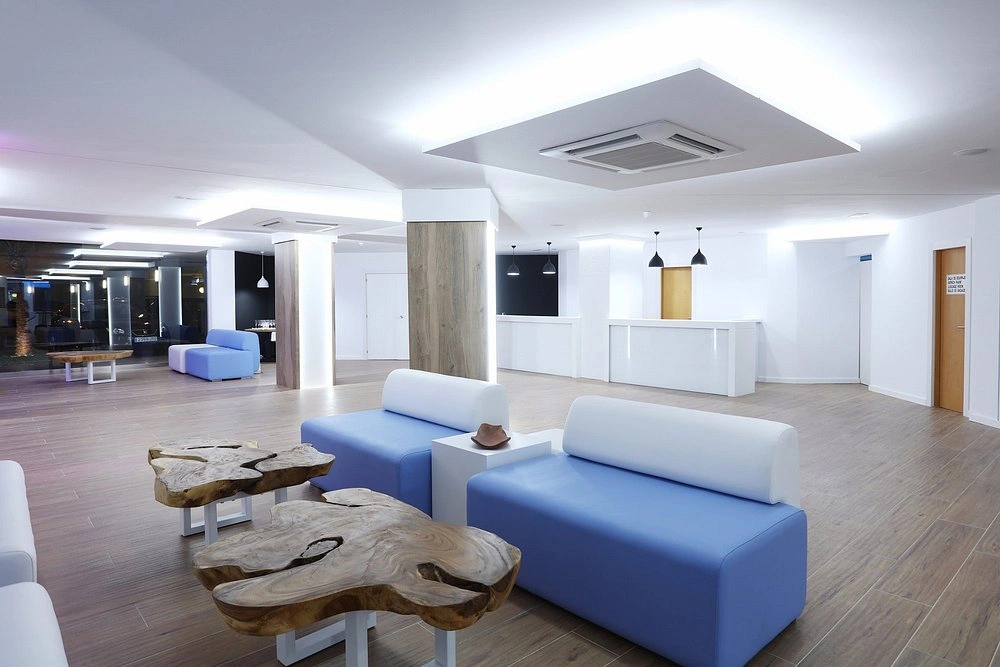 Gallery 5