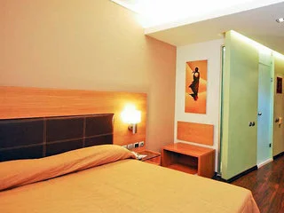 Gallery 2